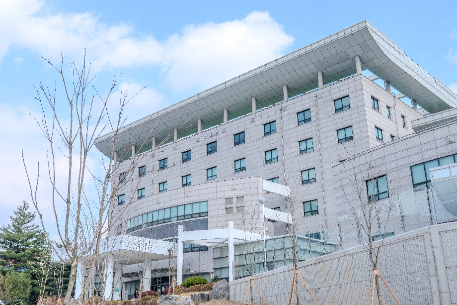 S1 도서관 이미지