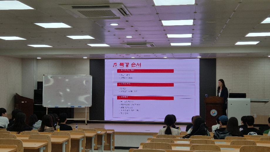 2025.9.9.(화) 연극 동아리(액티브) 연기 특강 이미지