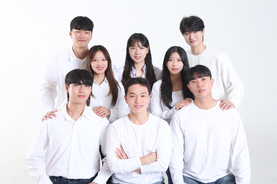 2025 정보통신공학과 제13대 Delight 학생회 이미지