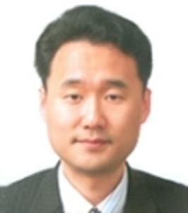지성구(池成求)