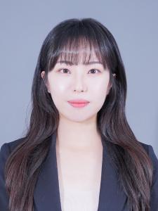 김현정(金炫廷)